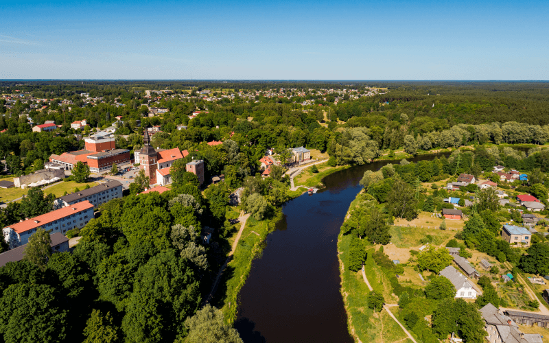 Валмиера с высоты птичьего полета Валмиера с высоты птичьего полета